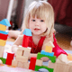 Обучение игре: как помочь ребенку освоить игрушки и зачем это нужно?